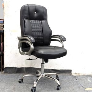 Boss Chair - কালো কালার